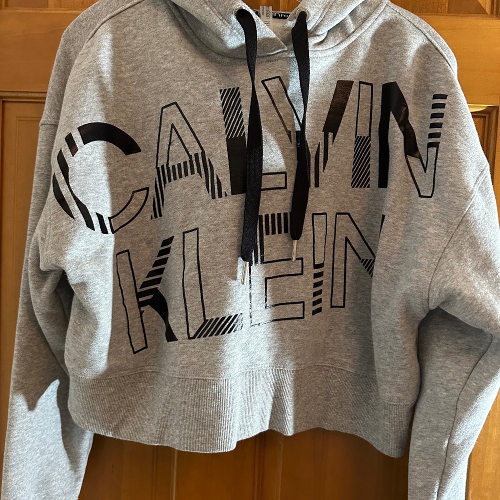 Calvin Klein Crop hoodie - Picture 1 of 3